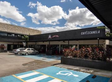Local comercial · 425m² · 2 Estacionamientos · Renta de Locales en Caucel de Diferentes Medidas Planta Alta