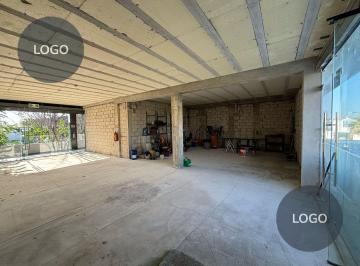 Local comercial · 100m² · 2 Estacionamientos · Renta de Local Comercial en Xcumpich de 100 m²