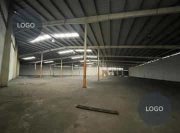 Bodega comercial · 4000m² · 2 Estacionamientos · Renta de Casa Bodega de 4,000 m² en Kanasín
