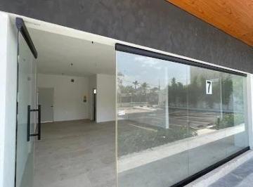 Local comercial · 48m² · 2 Estacionamientos · Renta de Local en Plaza Comercial de 48 m² en Montecristo