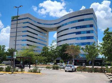 Oficina · 87m² · 2 Estacionamientos · Renta de Oficina en Torre Frente a Plaza La Isla