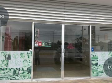 Local comercial · 1 Estacionamiento · Renta de Local Comercial en Av Yucatán