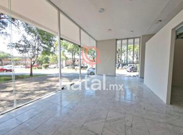 Local comercial , Puebla · Local Comercial en Renta, de 48 m² en Esquina, con Doble Altura y Buena Iluminación, en Zona Dorada
