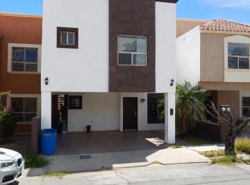 Casa de 3 habitaciones, Chihuahua · Casa en Venta Rinconada Universidad VI en Chihuahua Chih.