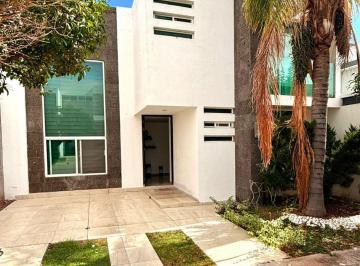Casa en condominio de 3 habitaciones, Aguascalientes · Casa en Venta, Condominio Ruscello, de 183 m² con 3 Recámaras. Aguascalientes.