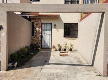 Casa en condominio de 2 habitaciones, Puebla · Casa Remodelada Cerca de Vw en Cuautlancingo