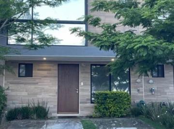 Casa de 3 habitaciones, Querétaro · Casa en Venta en Residencial El Refugio, Querétaro