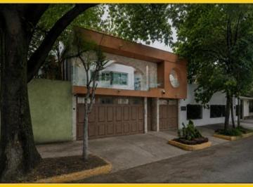 Casa de 4 habitaciones, Coyoacán · Venta de Casa en Taxqueña, Cdmx