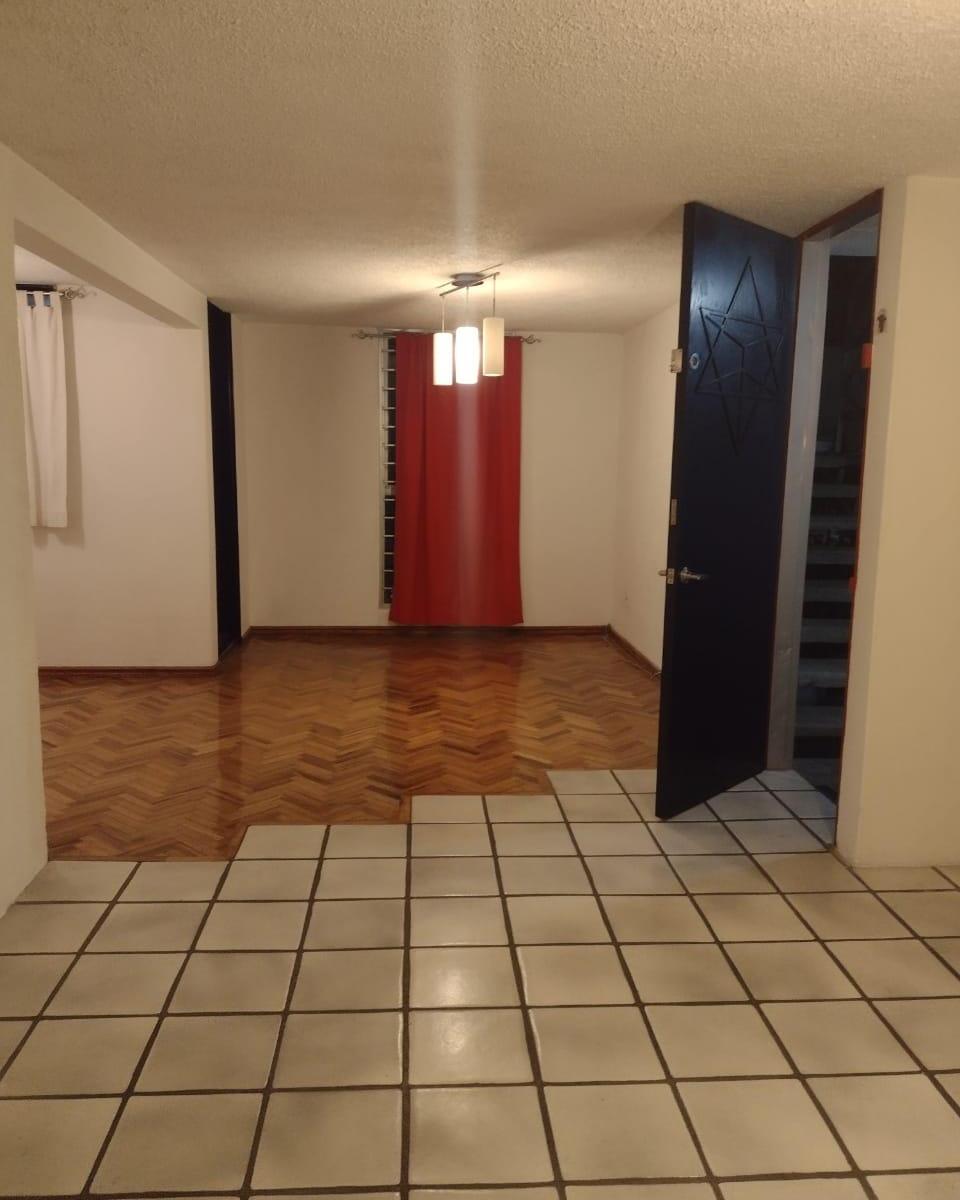 Amplio Departamento en Renta Sobre Av Galileo Galilei | 2 Recámaras | 2 Cochera