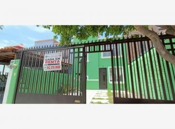 Casa · 95m² · 3 Recámaras · 2 Estacionamientos · Casa - Fraccionamiento Pueblito Colonial