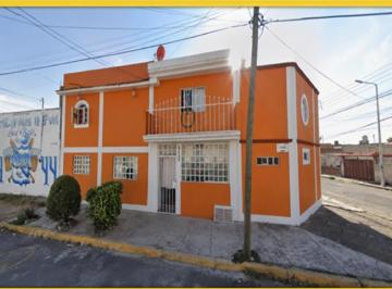 Casa de 3 habitaciones, Puebla · Venta de Casa en Puebla de Zaragoza, Puebla