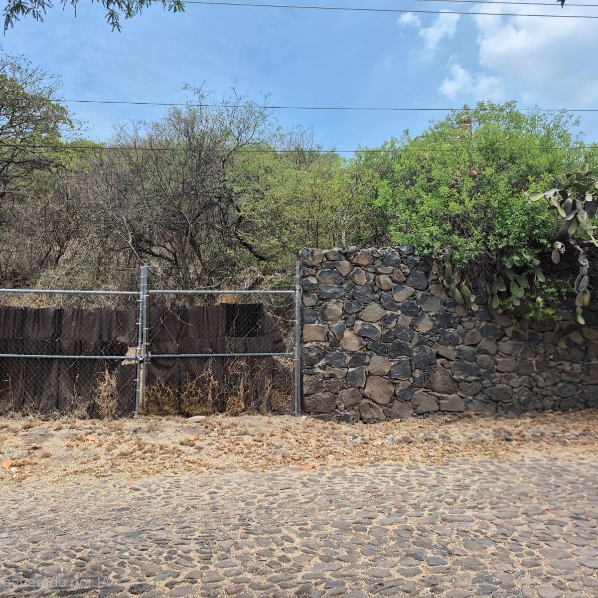 Sale of Land in Hacienda La Joya - (4)