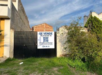 Terreno / Lote · 140m² · Terreno en Venta en Centro