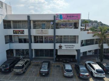 Local comercial · 45m² · 2 Estacionamientos · Local en Renta en Candiles, Corregidora, Querétaro