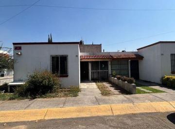 Casa · 75m² · 2 Recámaras · 1 Estacionamiento · Casa en Venta en Santa Anita