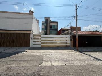 Departamento en Venta de 3 habitaciones Azcarate · Departamento en Venta o Renta en El Mirador