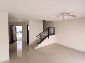 Casa de 4 habitaciones, Santa Catarina · Casa en Renta, Ventanas de La Huasteca, Santa Catarina, N. L.