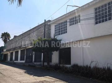 Casa de 15 habitaciones, Yecapixtla · Oportunidad de Inversión en Yecapixtla, Morelos / 3 Casas, Departamentos, Locales Comerciales