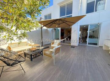 Casa en condominio de 3 habitaciones, El Marqués · Casa en Venta en Zakia | Terreno Excedente y Patio de 69 m² | Paneles Solares