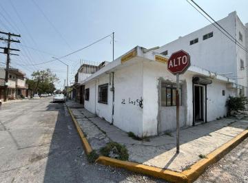 Casa de 2 habitaciones, Guadalupe · Casa en Venta, en Esquina, con Gran Potencial, Col. Esmeralda, Guadalupe, N. L.