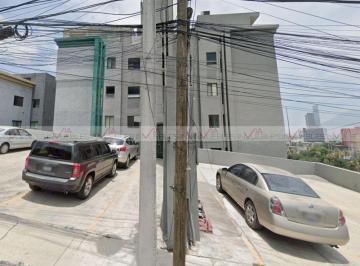 Departamento · 125m² · 3 Recámaras · 2 Estacionamientos · Departamento en Renta en Monterrey