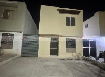 Casa · 119m² · 2 Recámaras · 2 Estacionamientos · Casa en Venta en Los Héroes Lincoln