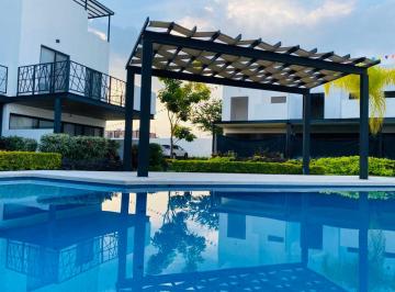 Casa en condominio de 3 habitaciones, Xochitepec · Casa Nueva con 3 Recamaras en Condominio