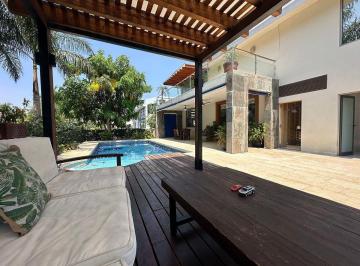 b0adcf7329344bc87436c5f4efcfb279de211634911315a4ff99194678f511d3 · Casa en Venta, Club de Golf Paraíso Country Club