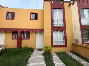 Casa · 76m² · 3 Recámaras · 1 Estacionamiento · Casa en Venta en Paseos de San Isidro, San Juan del Río, Querétaro