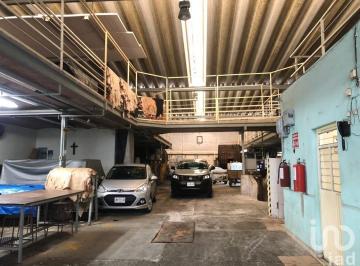Bodega comercial · 1450m² · 10 Estacionamientos · Bodega en Venta de Uso Mixtos, Zona Arena Guadalajara