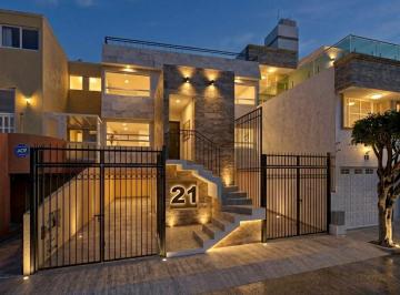 Casa · 147m² · 3 Recámaras · 2 Estacionamientos · Baja de Precio Casa Duplex Planta Alta con Roof Garden y Cuarto de Servicio, Lomas Verdes, Naucalpan
