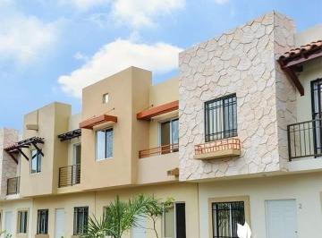 Casa · 95m² · 2 Recámaras · 1 Estacionamiento · Casa Amueblada en Renta en Mayakoba