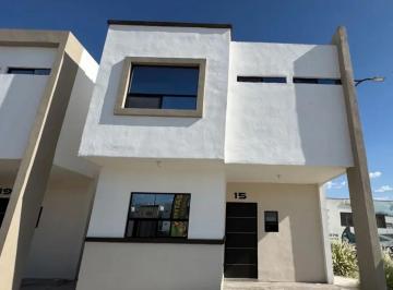 1 · Casa en Venta en Torreón, Al Oriente de La Cd