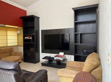 Casa de 4 habitaciones, Naucalpan de Juárez · Amplia Casa en Venta en Paseos del Bosque