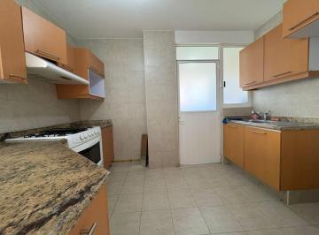 Departamento de 2 habitaciones, Benito Juárez · Estupendo Departamento con Techos Altos y Mucha Luz, Cerca de Todo!