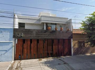 Casa de 3 habitaciones, Aguascalientes · Venta de Casa en Colonia Gremial en Aguascalientes