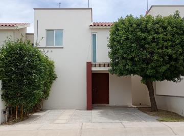 Casa en condominio de 3 habitaciones, Jesús María · Casa en Renta Fracc Yalta Campestre (Sin Amueblar)