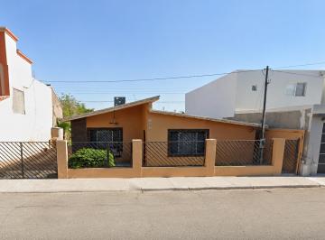Casa de 3 habitaciones, Mexicali · Venta de Casa en La Colonia Prohogar, Mexicali