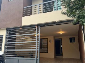 Casa · 187m² · 2 Recámaras · Cumbres San Agustín