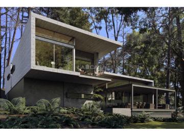 Casa de 4 habitaciones, Valle de Bravo · Casa en Venta a Estrenar|rancho Avandaro|valle de Bravo