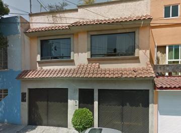 Casa de 4 habitaciones, Benito Juárez · Venta de Casa en La Colonia Vertiz Narvarte en Benito Juarez Cdmx