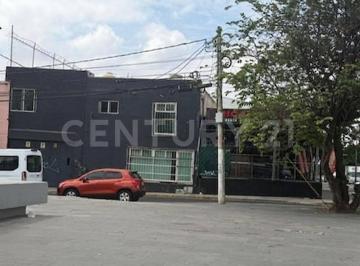 Casa · 596m² · Local Comercial en Venta en Artesanos, Guadalajara.