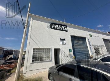 Bodega comercial · 300m² · 5 Estacionamientos · Bodega Industrial en Nombre de Dios