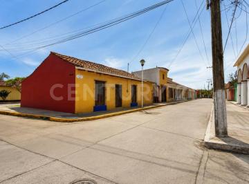 Casa · 354m² · 7 Recámaras · 4 Estacionamientos · Propiedad en Venta en Tlacotalpan, Veracruz