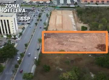 Terreno / Lote , Mérida · Terreno en Venta a Unos m de Plaza Galerias Merida