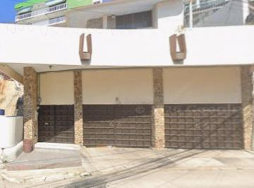 Casa de 5 habitaciones, Acapulco de Juárez · Venta de Casa en Roca Sola Deportivo Acapulco Guerrero