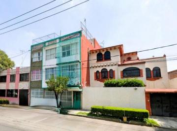 Casa de 4 habitaciones, Azcapotzalco · Venta de Casa en Claveria, Azcapotzalco