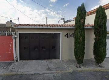 Casa de 3 habitaciones, Coacalco de Berriozábal · Casa con 3 Habitaciones de 120 m² de Superficie de Terreno en Venta en San Francisco Coacalco