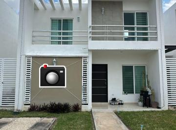 Casa en condominio de 2 habitaciones, Mérida · Casa en Venta
