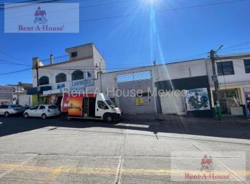 Local comercial · 3 Estacionamientos · Local en Renta en Barrio Zapotlan de Allende, Tulancingo de Bravo 25 - 2695 Mm
